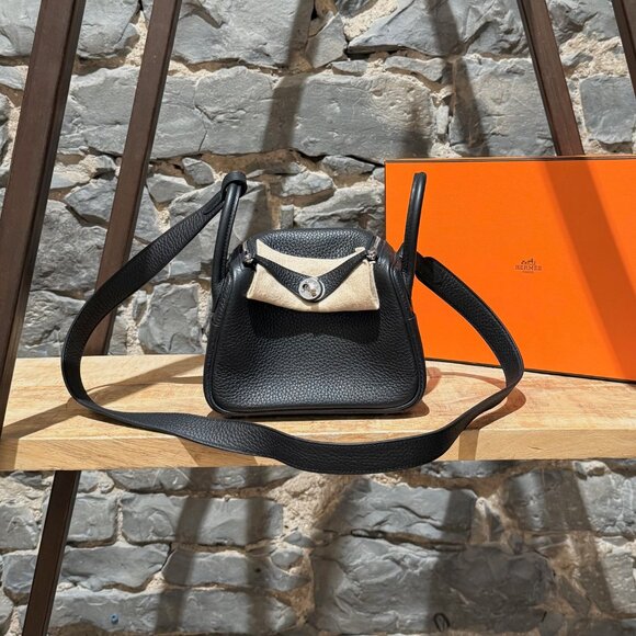 Hermes Handbags - Hermès 2024 Black Taurillon Mini Lindy 20 Bag